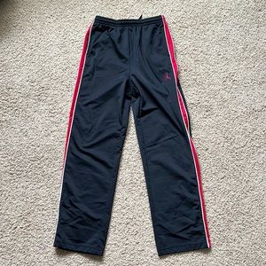 Boys Jordan sweatpants